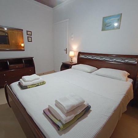 לאונידיון Rodomelo House With Terrace - 4 Bedrooms מראה חיצוני תמונה